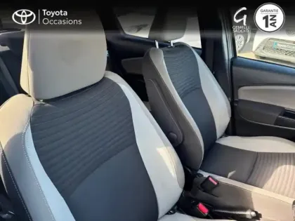 Photo 5 Toyota Yaris Gén. III Ph2 NG Collection 5