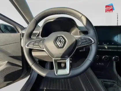 Photo 11 Renault Clio Gén. V (BJA) Ph1 NG Evolution 5