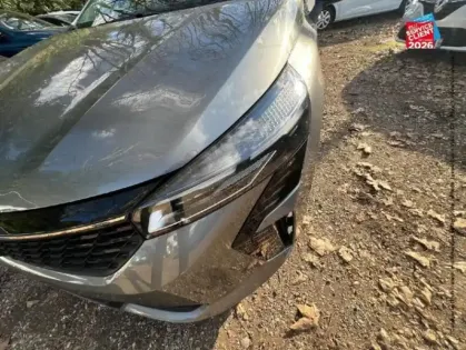 Photo 12 Renault Clio Gén. V (BJA) Ph1 NG Evolution 5