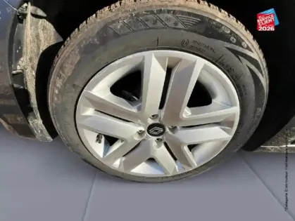 Photo 9 Renault Clio Gén. V (BJA) Ph1 NG Evolution 5