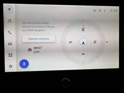 Photo 8 Toyota Yaris  116h Design 5p MC24