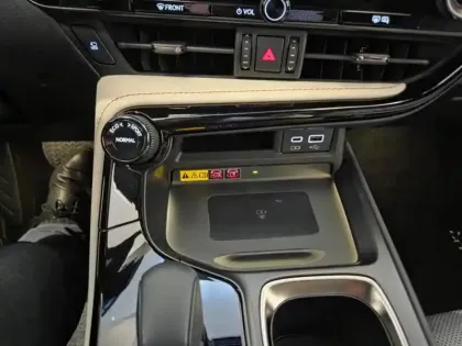 Photo 8 Lexus Nx Gén. II Ph1 Luxe 5