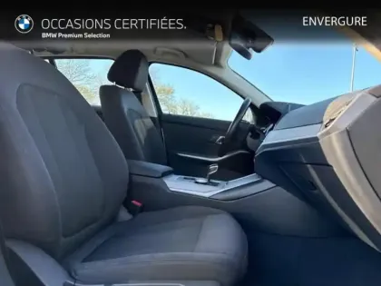 Photo 8 BMW Serie 3 Série 3 Touring 318dA 150ch Lounge