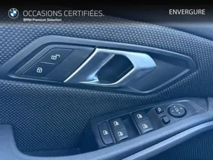 Photo 14 BMW Serie 3 Série 3 Touring 318dA 150ch Lounge