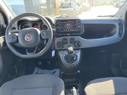 Photo 13 Fiat Panda Gén. III Ph2 MY23 Cross 5
