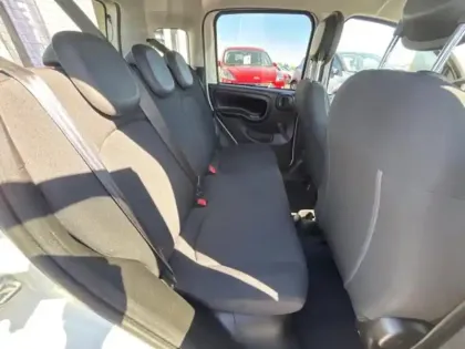 Photo 11 Fiat Panda Gén. III Ph2 MY23 Cross 5