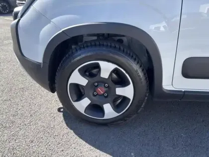 Photo 8 Fiat Panda Gén. III Ph2 MY23 Cross 5