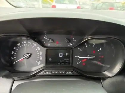 Photo 13 Citroën C3 Aircross  BlueHDi 120ch S&S Feel Pack Business EAT6