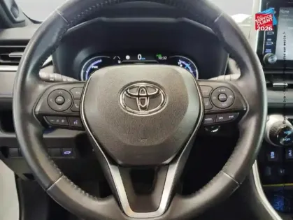 Photo 11 Toyota Rav4 Gén. V Ph1 Collection 5