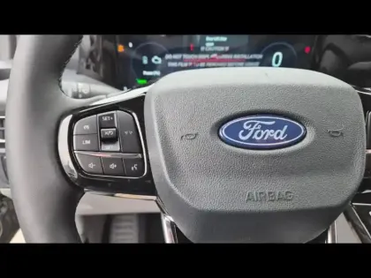 Photo 14 Ford Custom Gén. II Ph1 Limited 1