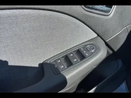 Photo 10 Renault Clio Gén. V (BJA) Ph2 Techno 5