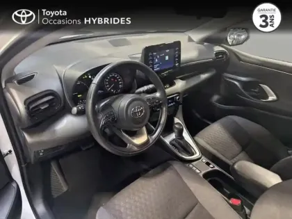 Photo 6 Toyota Yaris Gén. IV Ph1 NG Dynamic 5