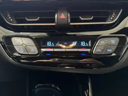 Photo 11 Toyota C-HR  122h Edition 2WD E-CVT MY22