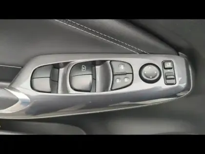 Photo 11 Nissan Juke  1.6 Hybrid 143ch N-Connecta 2023.5