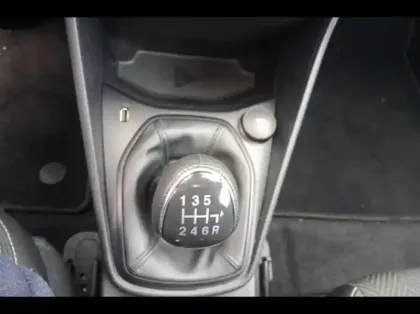 Photo 13 Ford Fiesta  1.1 75ch Cool & Connect 5p