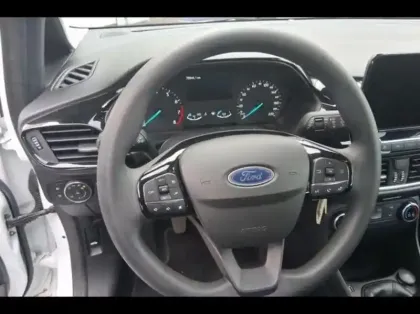 Photo 8 Ford Fiesta  1.1 75ch Cool & Connect 5p