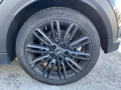 Photo 8 Mini Mini Gén. III (F57) Ph3 Edition Premium Plus 2