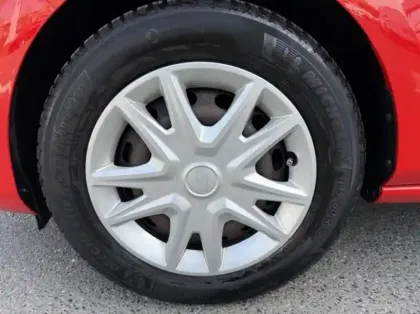 Photo 8 Ford Fiesta Gén. V Ph1 Trend 5