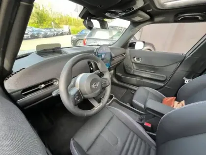 Photo 14 Mini Cooper Gén. IV (F65) Ph1 Classic 5