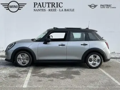 Photo 17 Mini Cooper  5 Portes C 156ch Classic DKG7