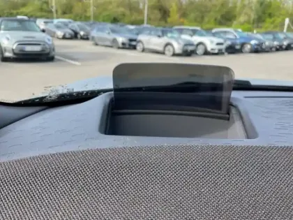 Photo 8 Mini Cooper Gén. IV (F65) Ph1 Classic 5