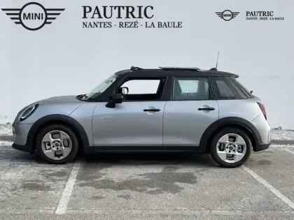 Photo 20 Mini Cooper  5 Portes C 156ch Classic DKG7