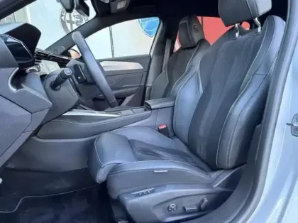 Photo 10 Peugeot 308 Gén. III Ph1 GT 5