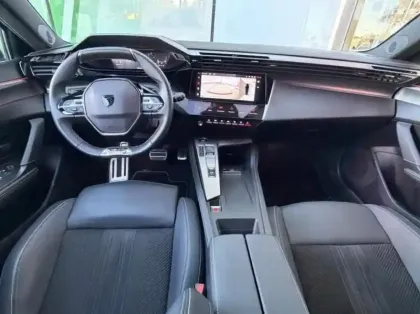 Photo 12 Peugeot 308 Gén. III Ph1 GT 5