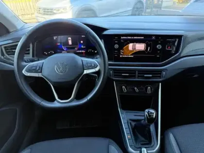 Photo 11 Volkswagen Polo  1.0 TSI 95ch VW Edition