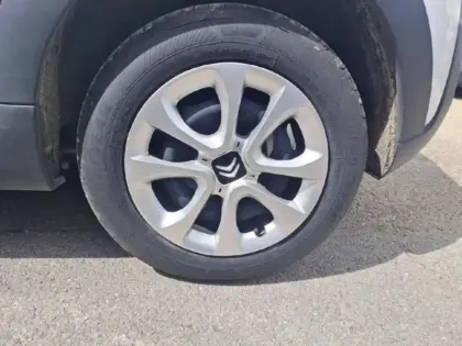 Photo 10 Citroën C3  1.2 PureTech 83ch S&S YOU!