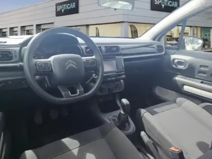 Photo 7 Citroën C3  1.2 PureTech 83ch S&S YOU!