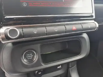 Photo 13 Citroën C3  1.2 PureTech 110ch S&S Shine EAT6