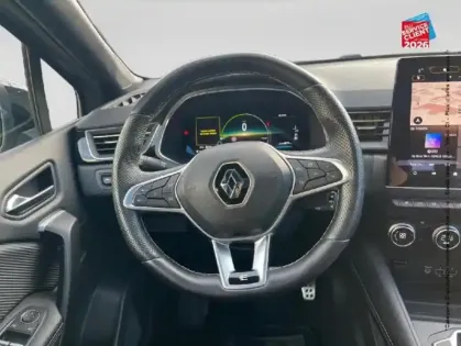 Photo 11 Renault Captur  1.6 E-Tech hybride 145ch Engineered