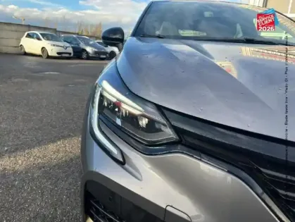 Photo 12 Renault Captur  1.6 E-Tech hybride 145ch Engineered