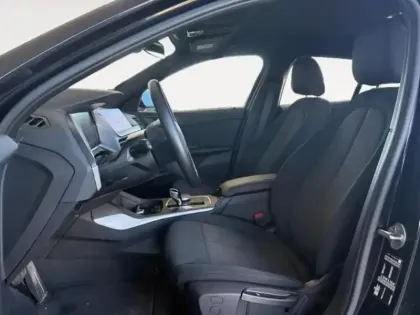 Photo 8 BMW Serie 1 Gén. III (F40) Ph1 Business Design 5