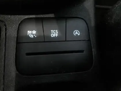 Photo 13 Ford Fiesta Gén. V Ph2 Titanium Business 5