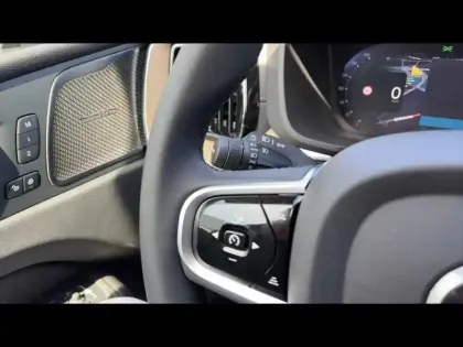 Photo 14 Volvo Xc60  T6 Hybride Rechargeable 253 + 145ch Ultra Style Dark Geartronic 8 AWD