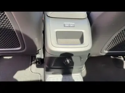Photo 10 Volvo Xc60  T6 Hybride Rechargeable 253 + 145ch Ultra Style Dark Geartronic 8 AWD