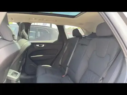 Photo 5 Volvo Xc60  T6 Hybride Rechargeable 253 + 145ch Ultra Style Dark Geartronic 8 AWD