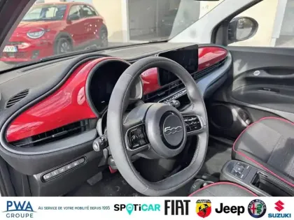 Photo 13 Fiat 500  e 118ch (RED) MY25