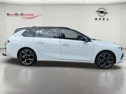 Photo 21 Opel Astra  Sports Tourer 1.2 Turbo Hybrid 136ch GS e-DCT 6