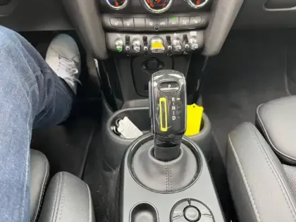 Photo 7 Mini Mini Gén. III (F56) Ph3 Edition Premium Plus 3