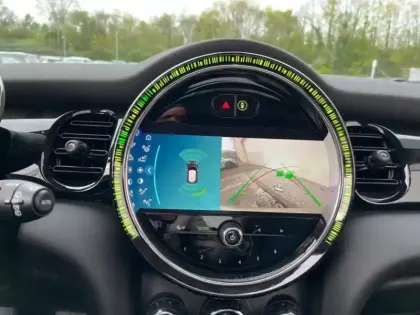 Photo 9 Mini Mini Gén. III (F56) Ph3 Edition Premium Plus 3