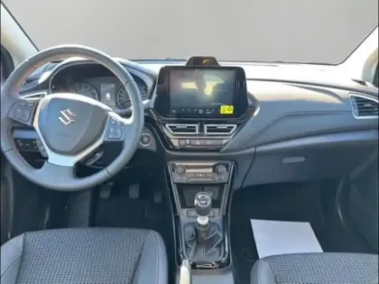 Photo 8 Suzuki S-Cross Gén. II Ph1 Evo Xplore 5