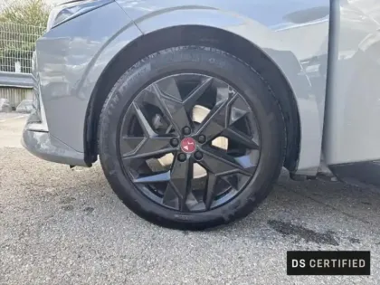 Photo 10 DS DS 4  PureTech 130ch Performance Line + Automatique