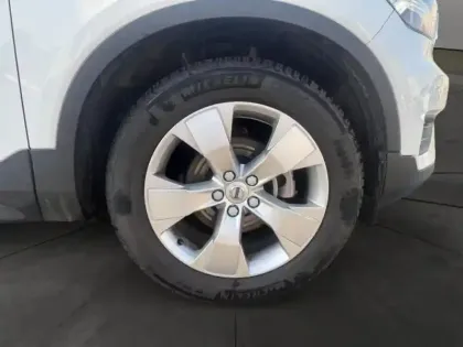 Photo 14 Volvo Xc40 Gén. I Ph1 Momentum 5