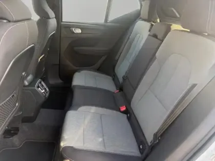 Photo 13 Volvo Xc40 Gén. I Ph1 Momentum 5