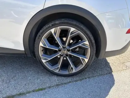 Photo 10 DS DS 7 Gén. I Ph1 Opera 5