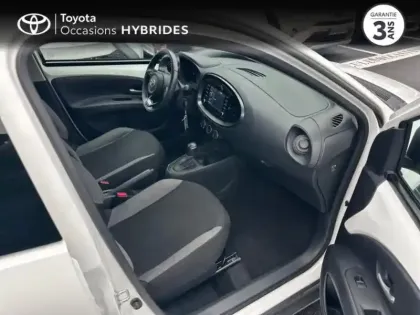 Photo 5 Toyota Aygo  X 1.0 VVT-i 72ch Dynamic S-CVT