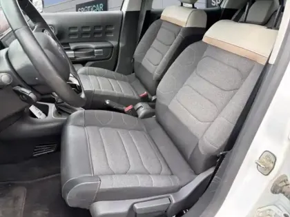 Photo 8 Citroën C3  1.2 PureTech 110ch S&S Shine EAT6